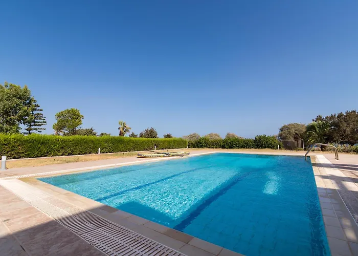 Villa The 